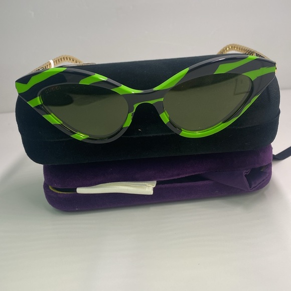 💯- New Authentic GG0978s 006 GUCCI Zebra-print cat-eye sunglasses - Picture 13 of 17